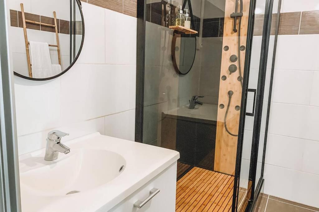 דירות בורדו Nuit D'Exception - Loft Avec Jacuzzi מראה חיצוני תמונה